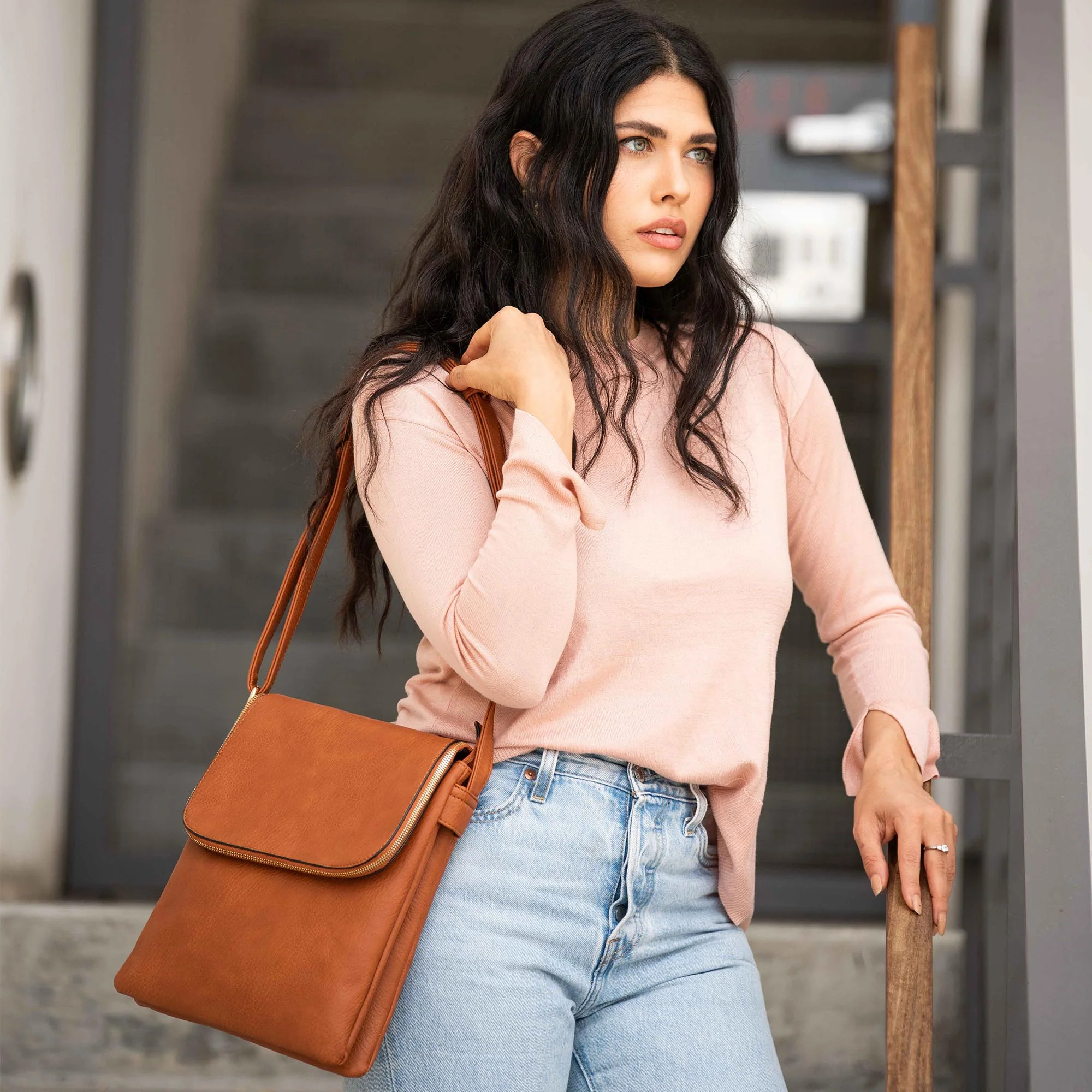 Cheyanne Concealed Carry Crossbody - Image 30