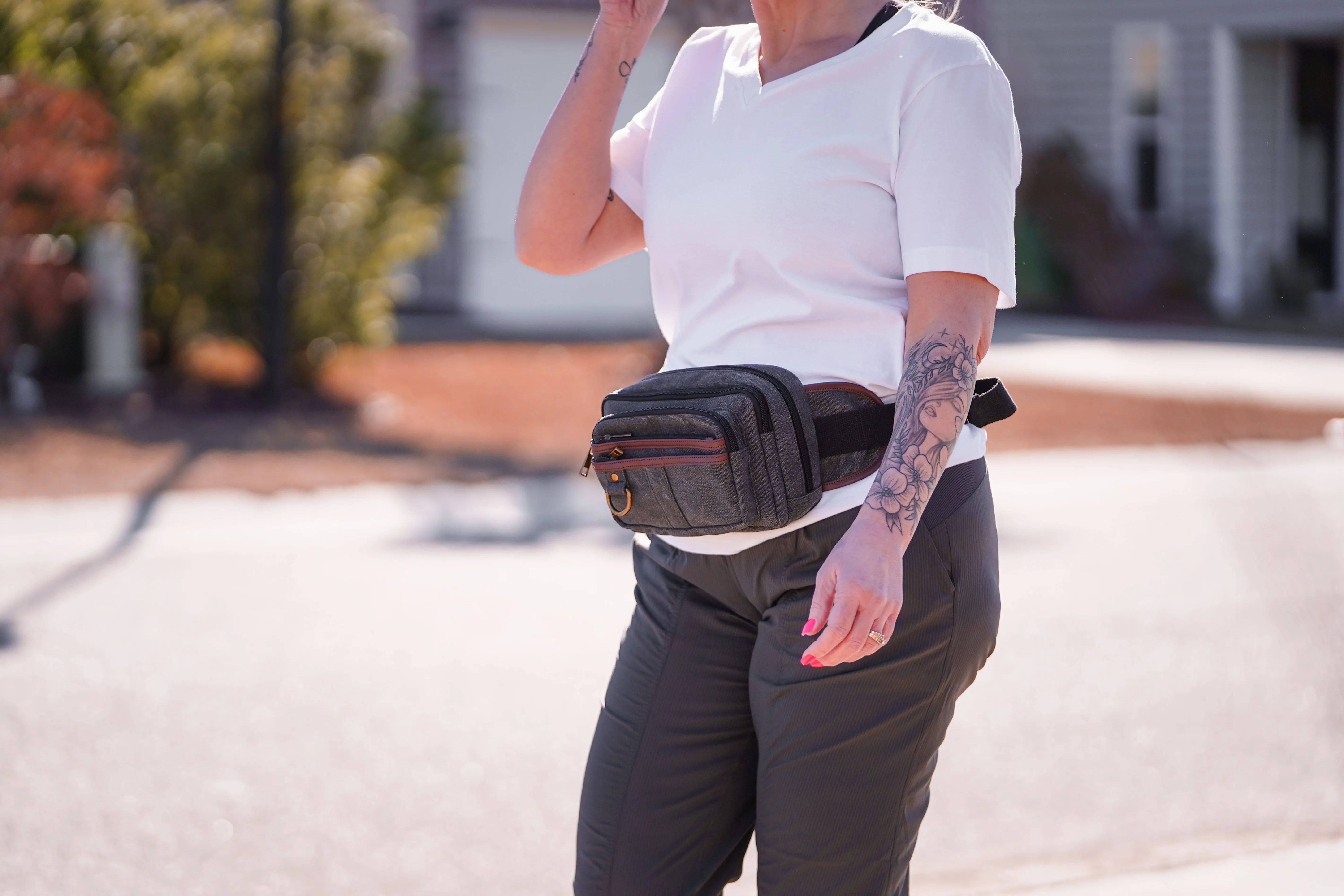 Klamath Unisex Canvas Concealed Carry Waist Bag - Image 33