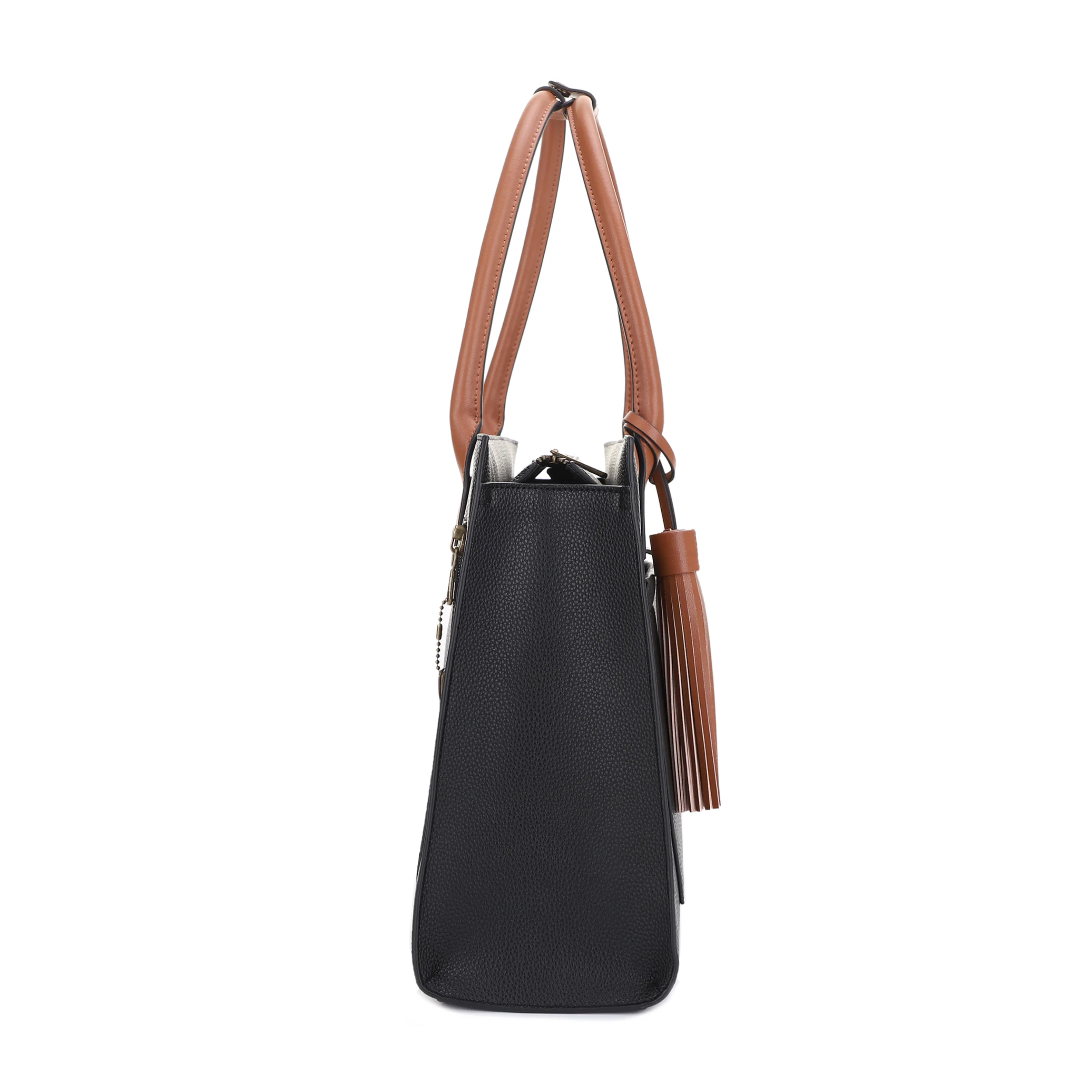 Remington Newport Concealed Carry Leather Tote - Image 15