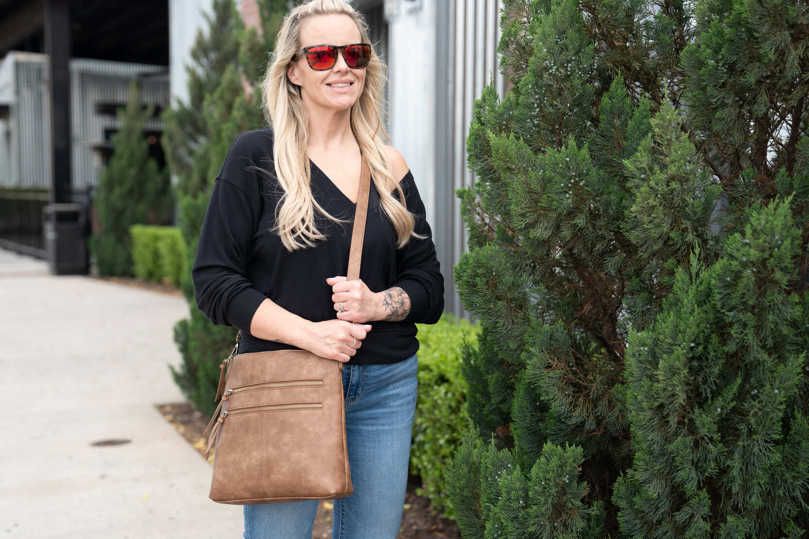 Southport Concealed Carry Lock and Key Crossbody - Image 36